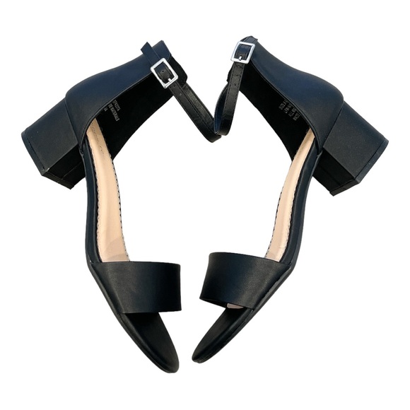 LONDON FOG Nikki Low Ankle Strap Pump Sandal Black Smooth 9.5 - Picture 3 of 7